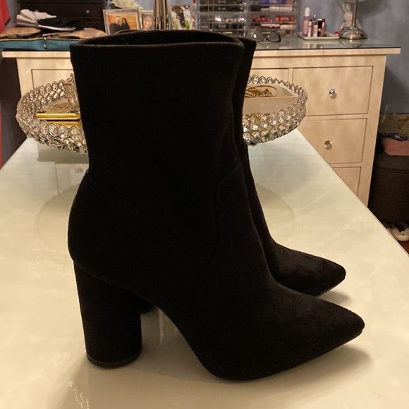 BCBGeneration sock ankle boots - Picture 2 of 5